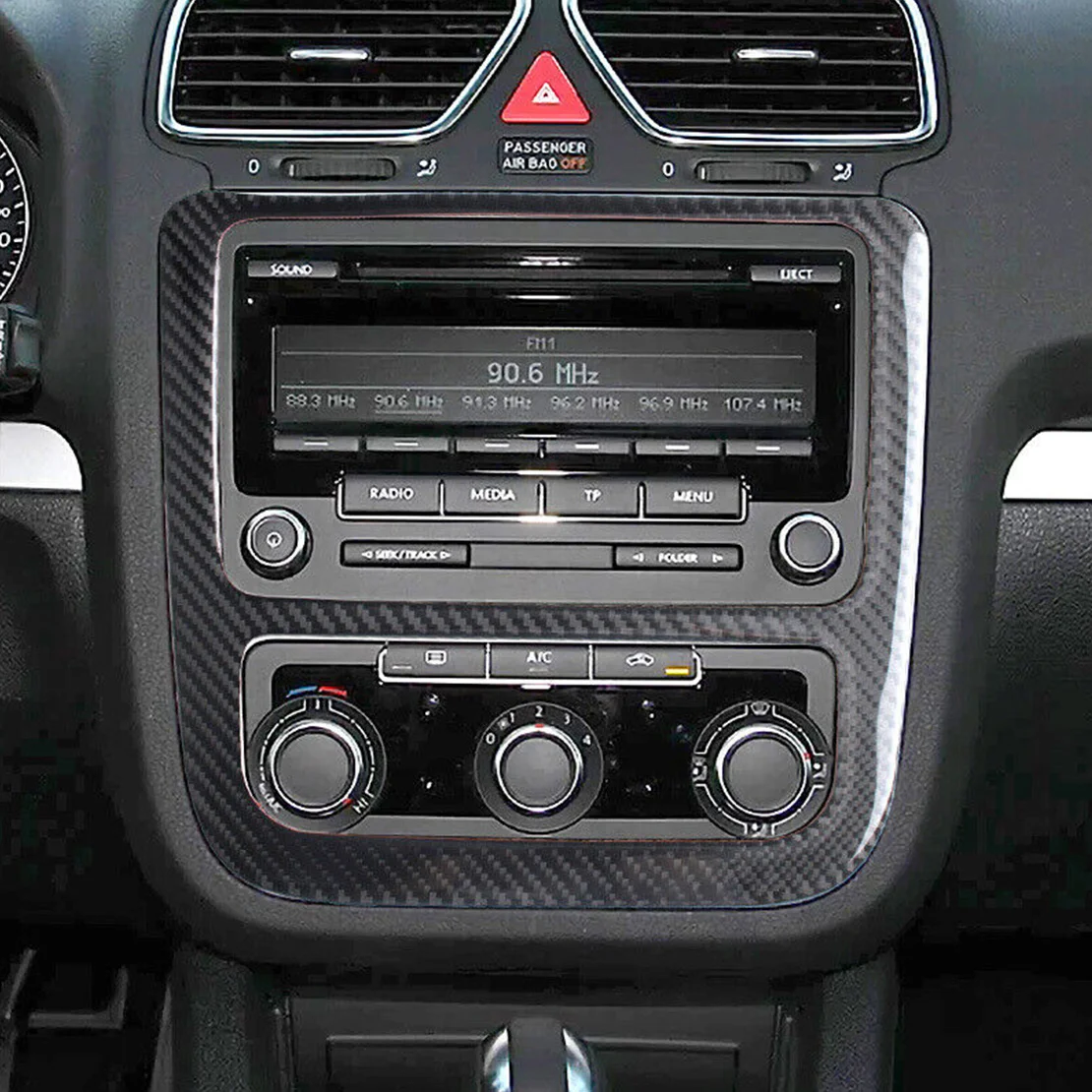 Autó Front Center AC CD Control Panel Fedél Navigációs Képernyő Trim Matrica Fekete Szénszálas Stílus passzol VW Scirocco 2016-2009 - 4